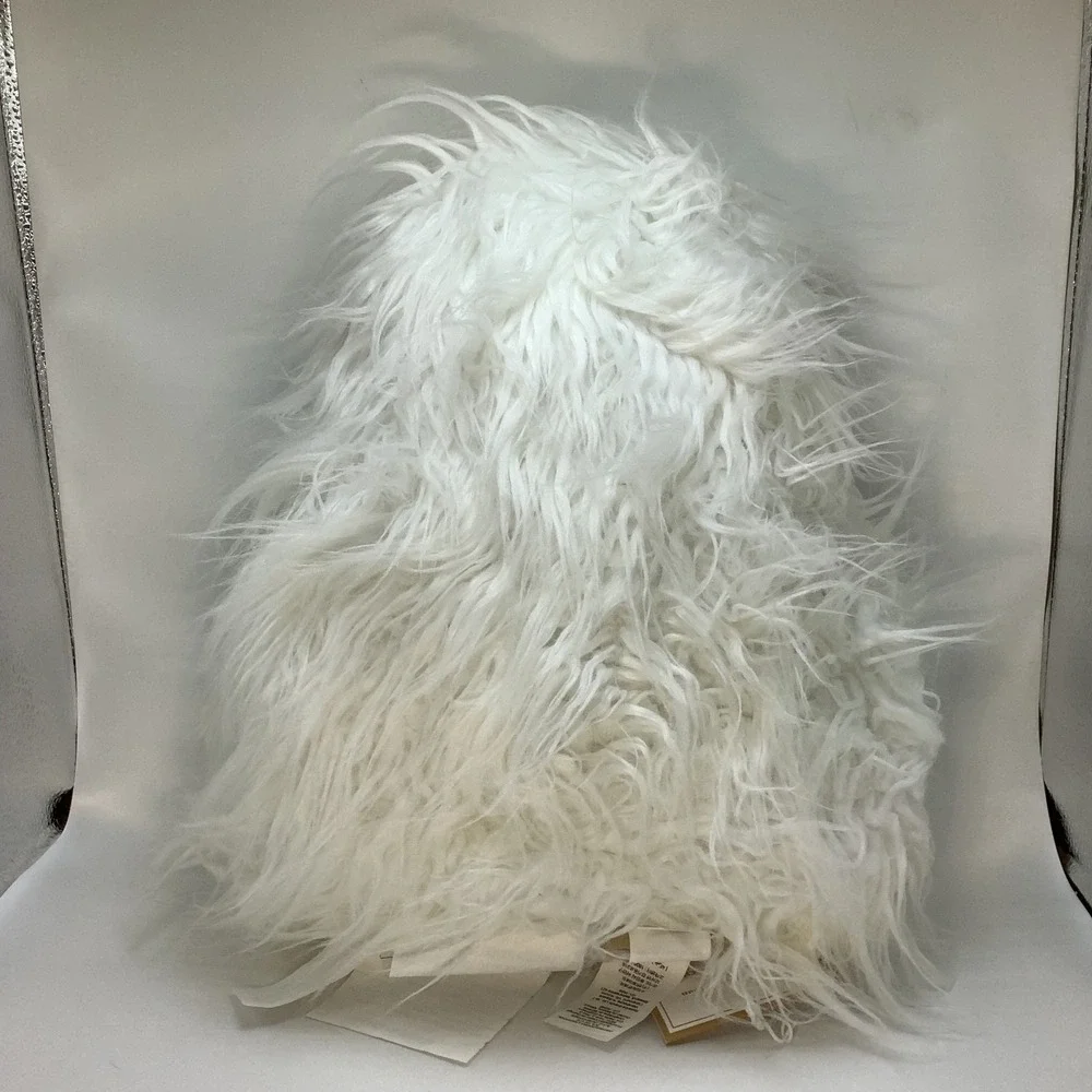 Pottery‎ Barn Teen Fluffy Ghost Throw Pillow 14